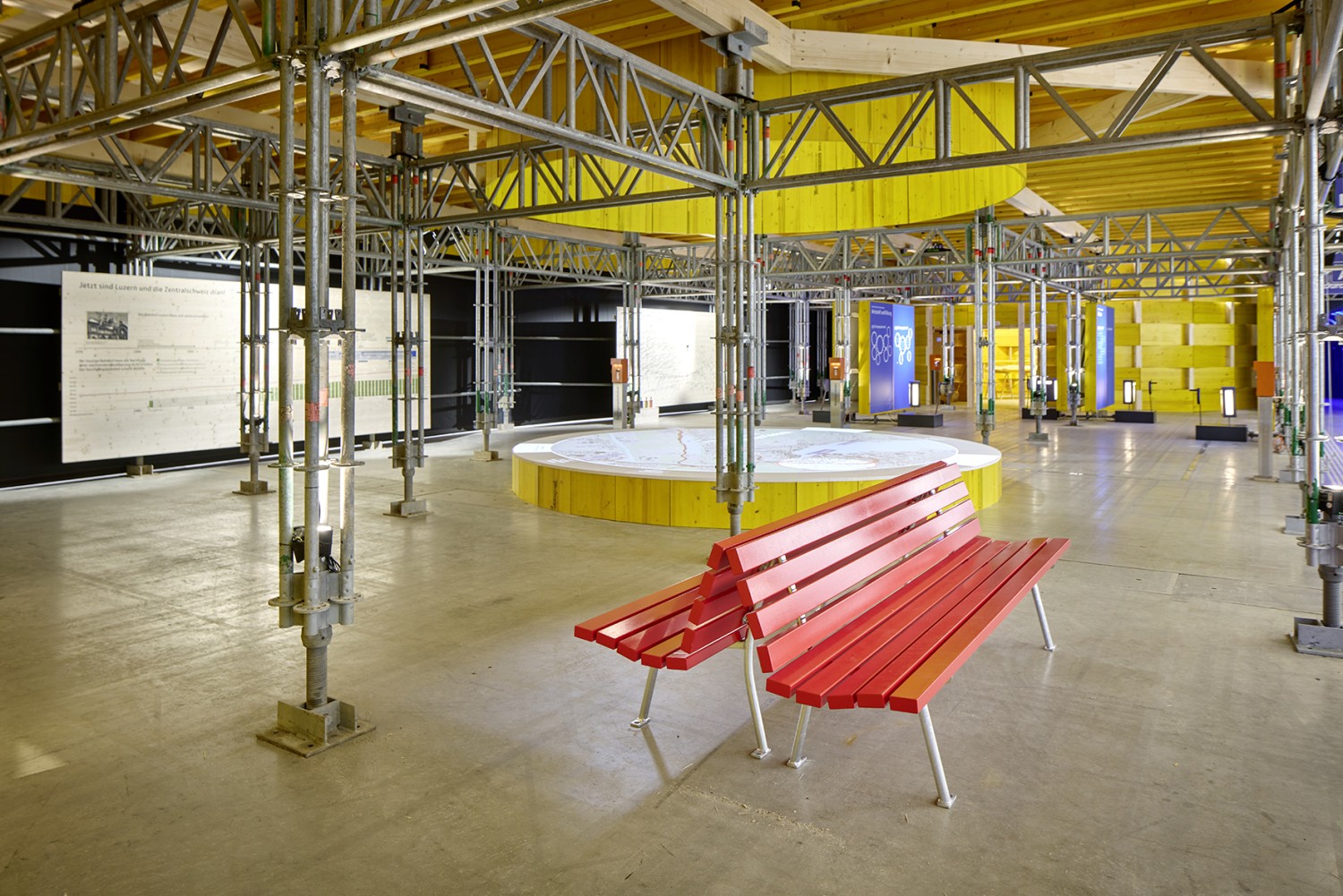 HUMMBURKART ARCHITEKTEN: Ausstellung Durchgangsbahnhof Luzern