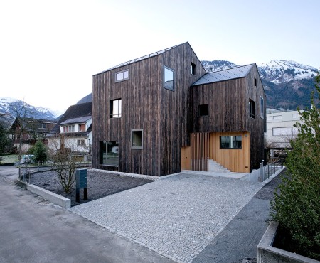 Hummburkart Architekten: Wohnhaus mit Einlieger- wohnung in Stans