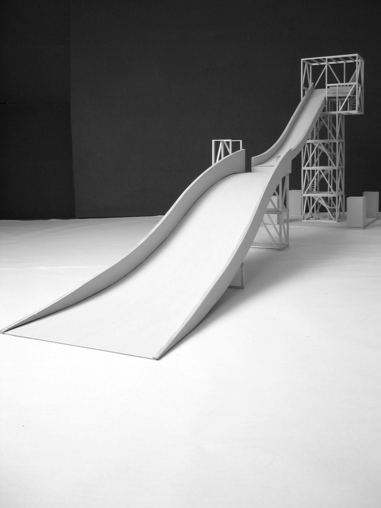HUMMBURKART ARCHITEKTEN: Mobile Skisprunganlage