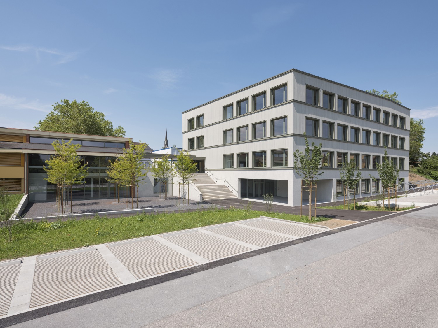 HUMMBURKART ARCHITEKTEN: Neubau Sekundarschule in Obfelden