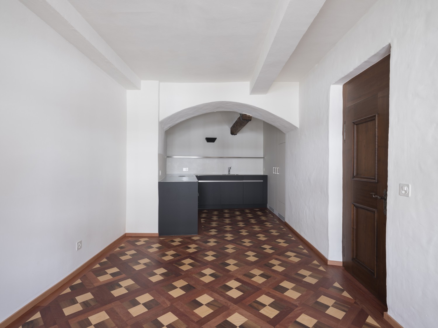 HUMMBURKART ARCHITEKTEN: Renovation Liebenauhaus Luzern