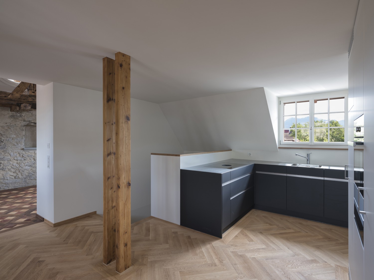 HUMMBURKART ARCHITEKTEN: Renovation Liebenauhaus Luzern